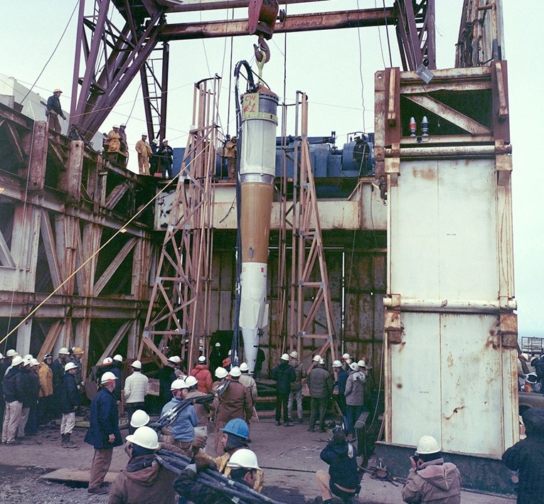 Zemlja se jako podigla. Ovako je izgledala eksplozija jedne od najjačih bombi ikad 