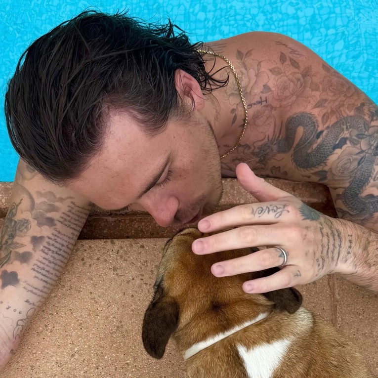 Brooklyn Beckham novom tetovažom prekrio onu posvećenu majci