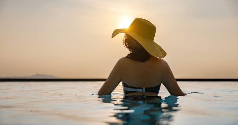 Dermatolozi savjetuju kako zaštititi kožu od isušivanja nakon kupanja u moru