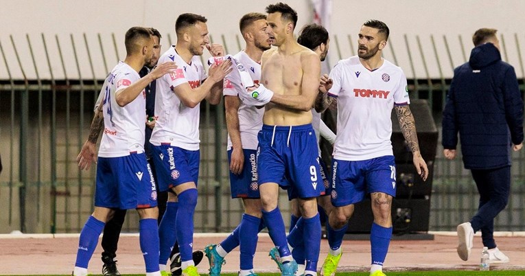 HAJDUK - DINAMO 1:0 Hajduk se protiv očajnog Dinama vratio u borbu za titulu