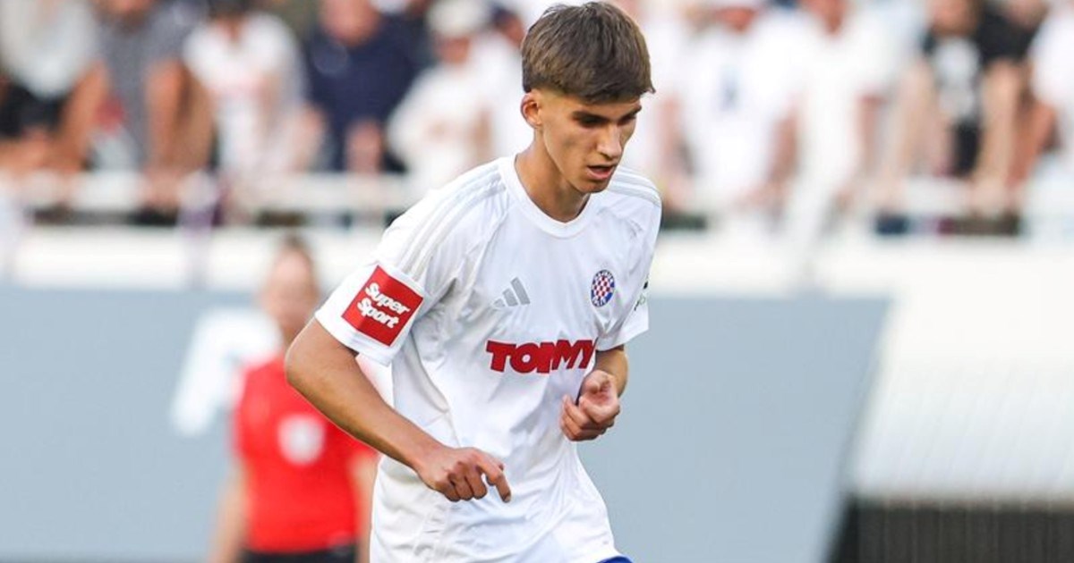 Igrači Hajduka sudarili se na treningu. Stoper se ozlijedio, vjerojatno propušta Ziru