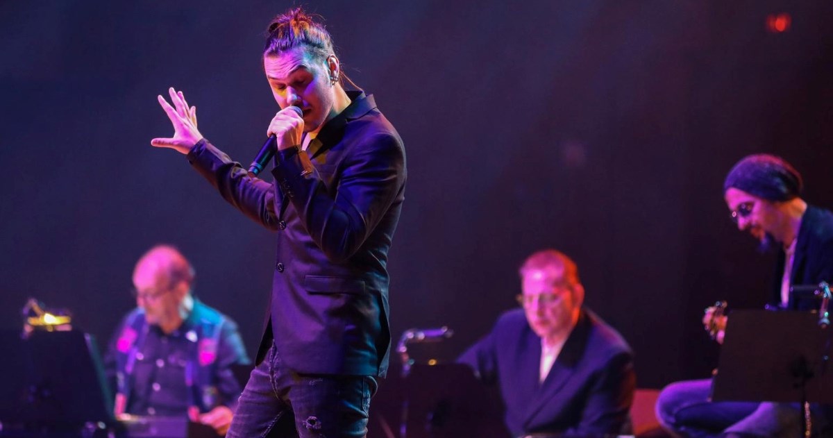 U Lisinskom održan koncert Indexi i prijatelji, nastupio i Dino Jelusić