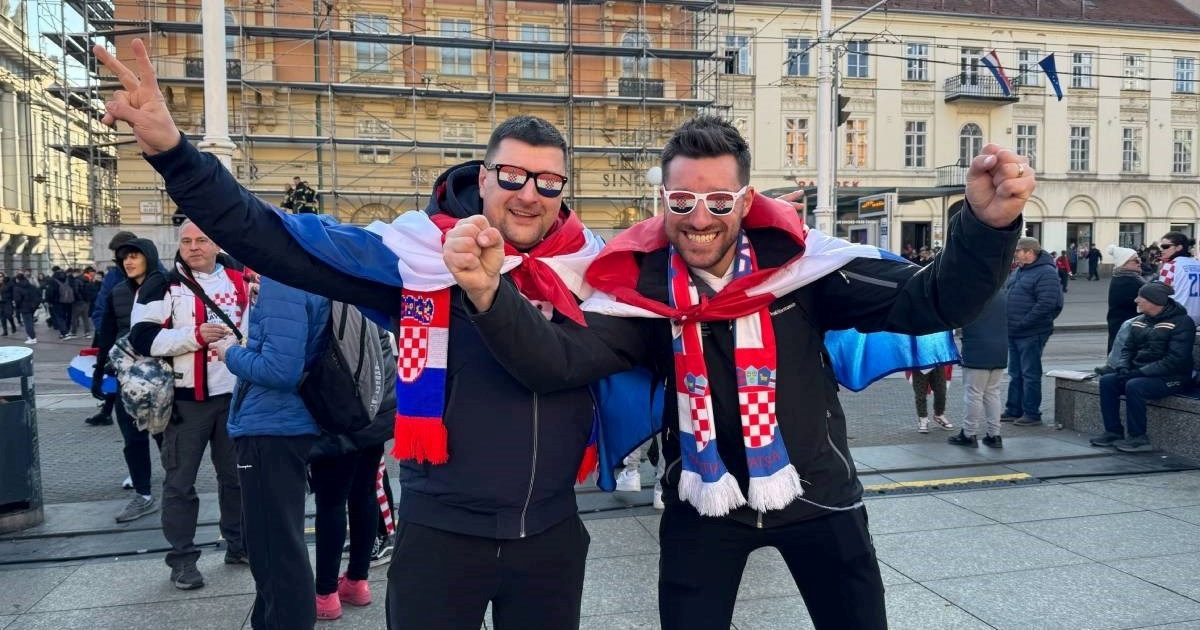 FOTO Pogledajte atmosferu na Trgu