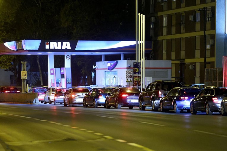 Ina: Moguće su povremene i kratkotrajne nestašice goriva