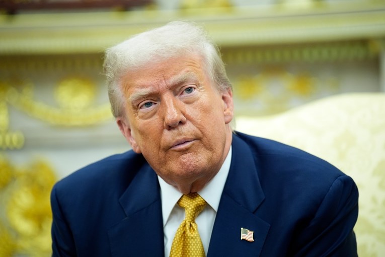 Trump: Smanjit ćemo cijene lijekova 1500%