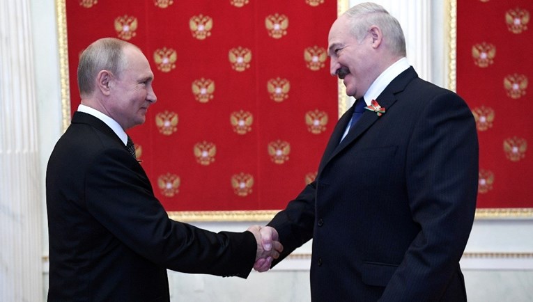 Lukašenko dolazi k Putinu, tražit će ga pomoć kako bi ostao predsjednik