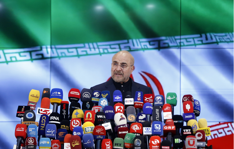 Trump tvrdi da razgovara s "cijenjenom" osobom u Iranu. Je li to moćni veteran?