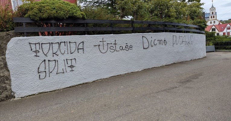 FOTO Torcida stigla na Farske otoke i išarala zidove ustaškim znakovima