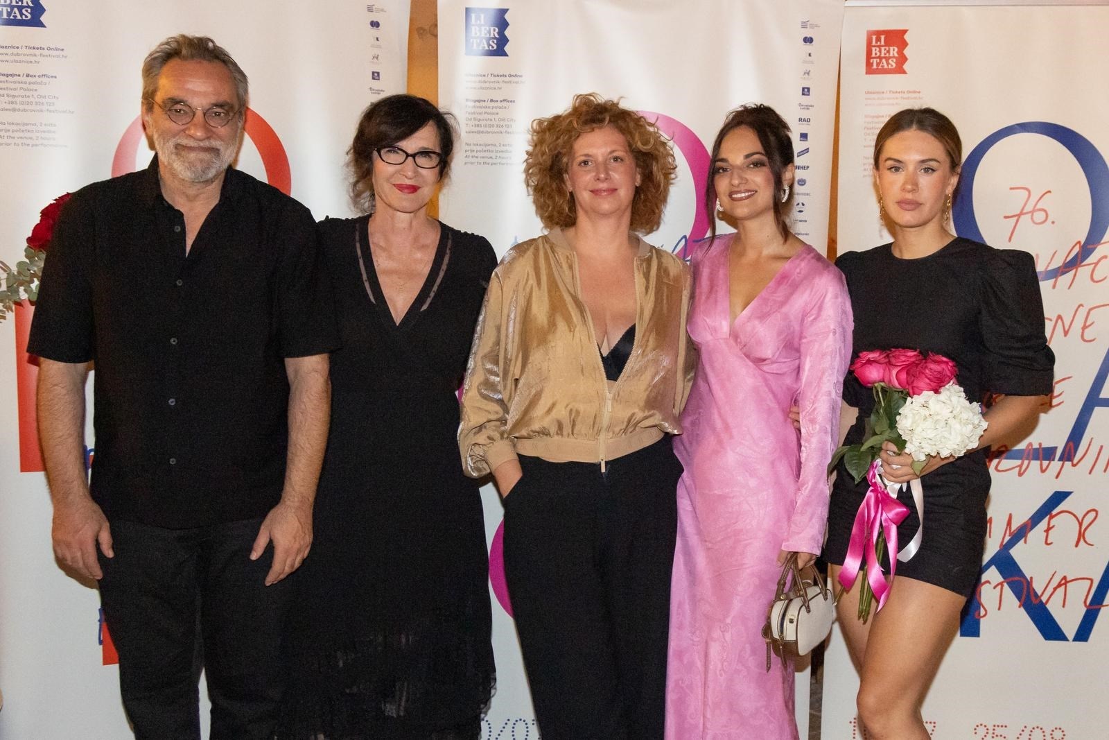 Filip Šovagović i Nina Violić nakon dugo vremena snimljeni zajedno u javnosti