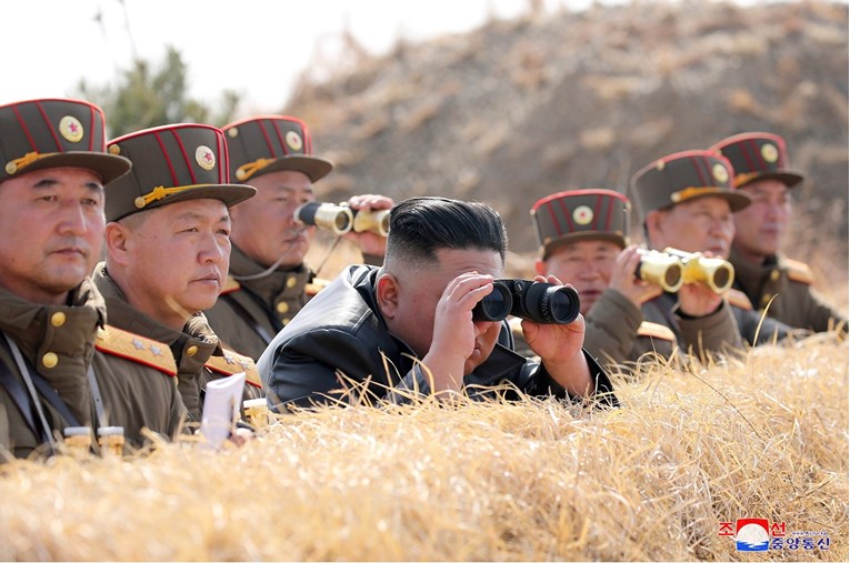 Sjeverna Koreja uspješno testirala novi raketni bacač