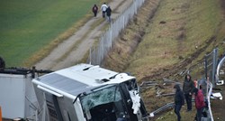 Objavljen uzrok nesreće u Sloveniji. Bus sletio s ceste, troje mrtvih