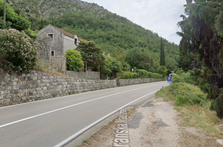 Muškarac uzeo pištolj zaštitaru u Novoj Mokošici, nađen mrtav kod Slanoga