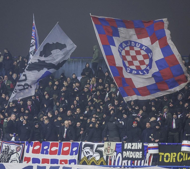 Navijači Hajduka na Fejsu: Ne valja Garcia, amater totalni. Triba dovest Štinca