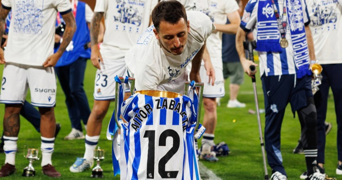 Sociedad je trofej Kupa "odjenuo" u dres ubijenog navijača. Znate li užasnu priču?