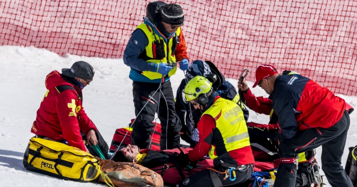 Sin legendarnog skijaša doživio tešku nesreću. Helikopterom su ga prebacili u bolnicu