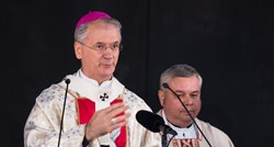 Zagrebački nadbiskup: Suočeni smo s trendom istiskivanja Krista iz središta Božića
