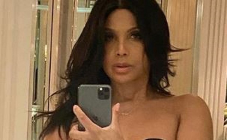 Toni Braxton objavila selfie, ljudi ne mogu vjerovati kako izgleda u badiću s 52