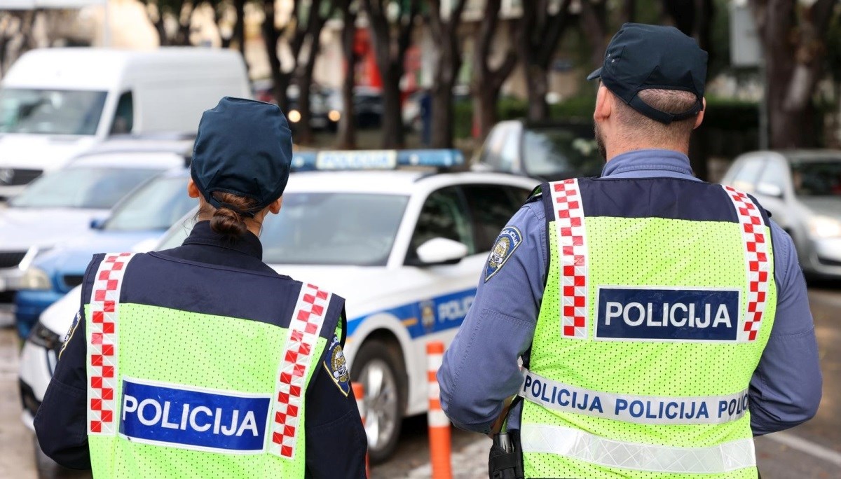 U Šibeniku se potukla dvojica Indijaca. Jedan kazneno, a drugi prekršajno prijavljen
