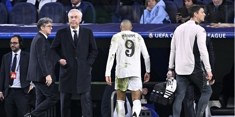 As: Navijačima je dosta Mbappea. Poslušajte kako mu zvižde dok ozlijeđen izlazi