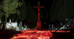 VIDEO Na tisuće lampaša gori na Mirogoju, Lovrincu i drugim grobljima u Hrvatskoj