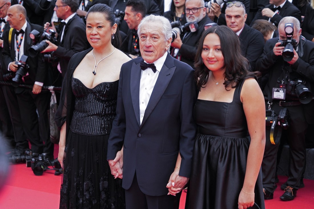 Robert De Niro u Cannes došao s kćeri (13), godinama je nije bilo u javnosti