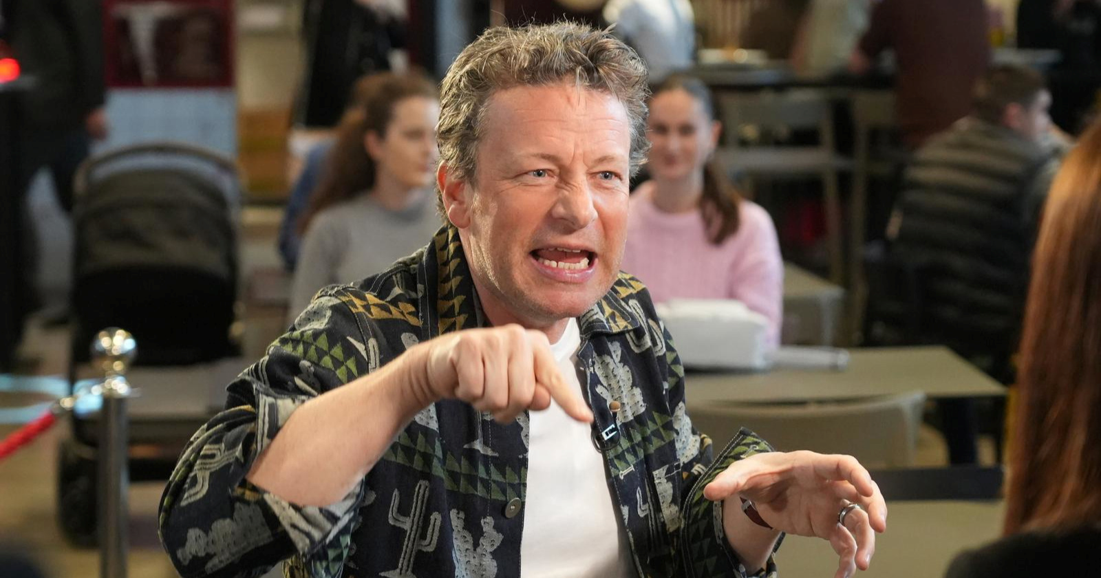 Jamie Oliver posjetio beogradsku tržnicu pa kuhao u svom restoranu