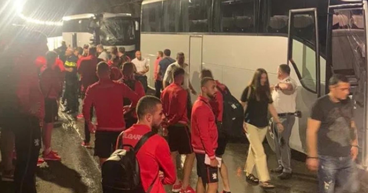 Bugarskom nogometašu smrskana lubanja nakon sudara autobusa reprezentacije