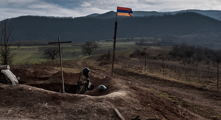 Azerbajdžan: Armenski vojnici noćas pucali na naše snage