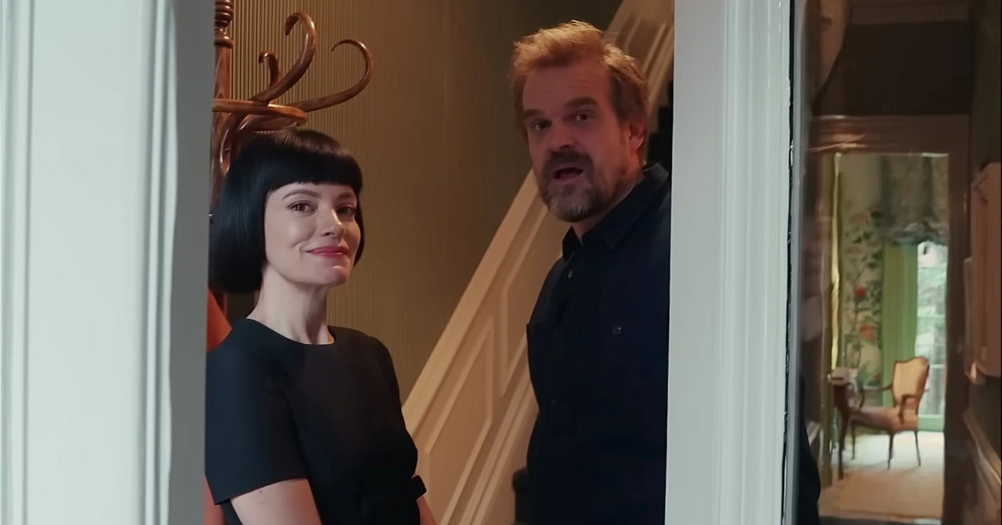 Zašto svi gledaju video Lily Allen i Davida Harboura iz 2023. godine?