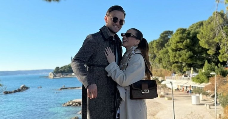 Ivan Rakitić i Raquel uživaju u Splitu, objavili romantične fotografije s plaže