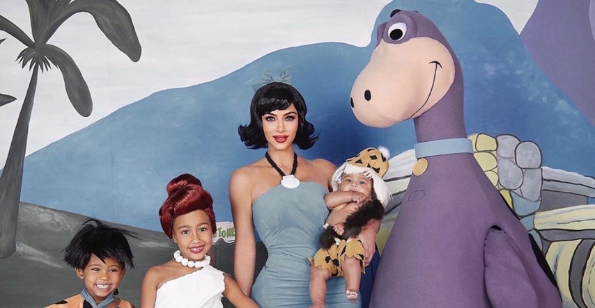 Kardashiani se prerušili u obitelj Kremenko, fotošopirani detalj je urnebesan