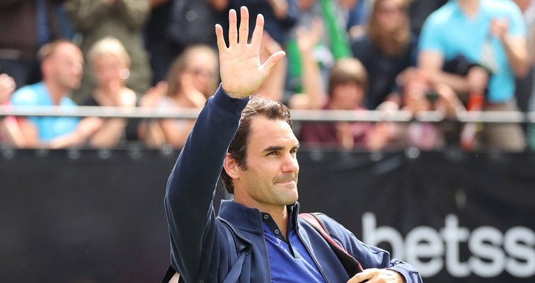 Federer se vratio nakon dva mjeseca i izgubio