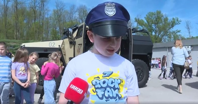 Novinarka u BiH pitala dječaka planira li biti policajac, njegov odgovor je hit