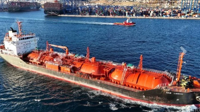 Kod obale članice NATO-a pogođen tanker, ima ranjenih. Napao ga dron?