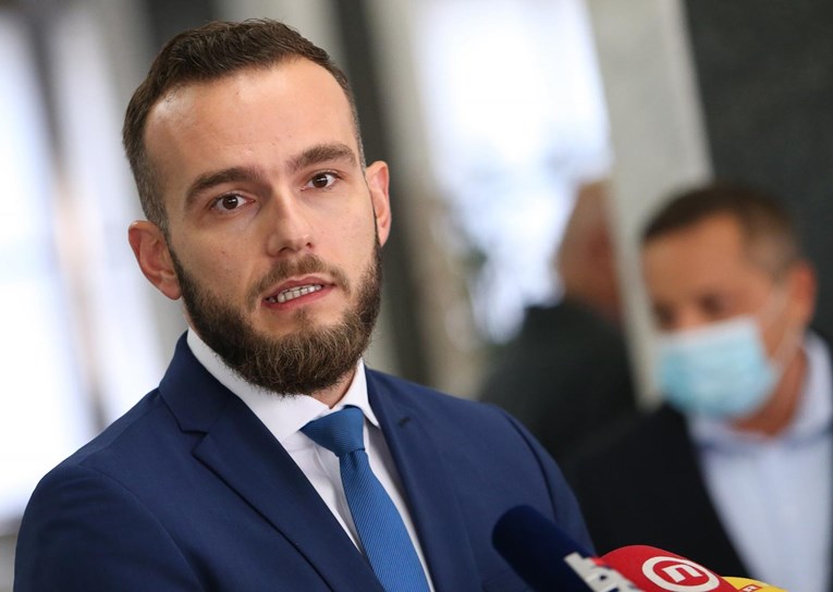 Vlada održala sastanak sa sindikatima, Aladrović rekao što će se prvo mijenjati