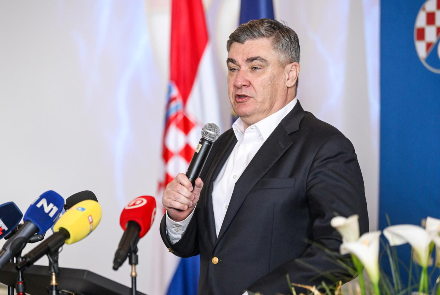 Milanovića MORH optužio za izdaju, odgovorio im je