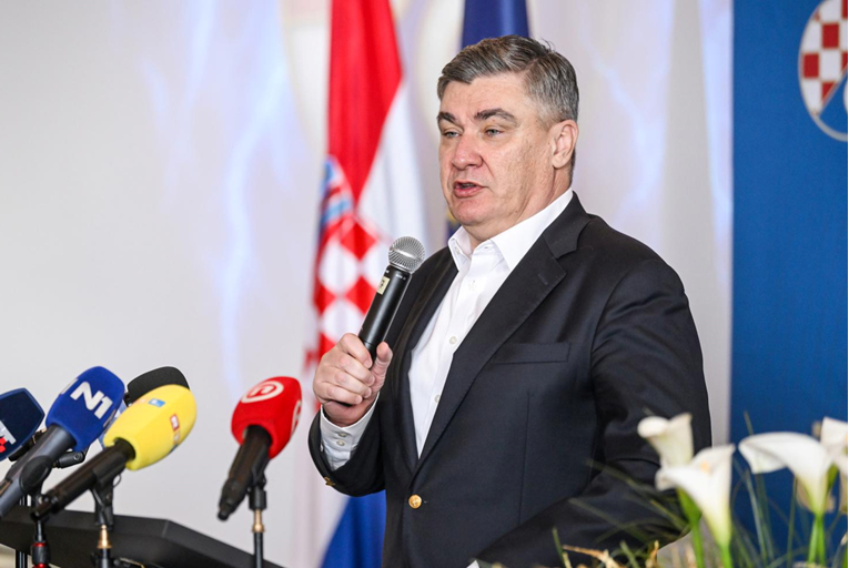 Milanovića MORH optužio za izdaju, odgovorio im je