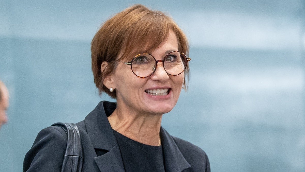 Njemačka ministrica: Škole trebaju pripremati učenike za mogući rat