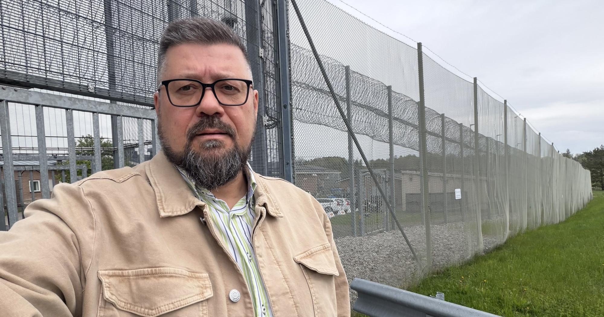 Metalna ograda, bodljikava žica, ćelije: Ušli smo u švedski zatvor za djecu