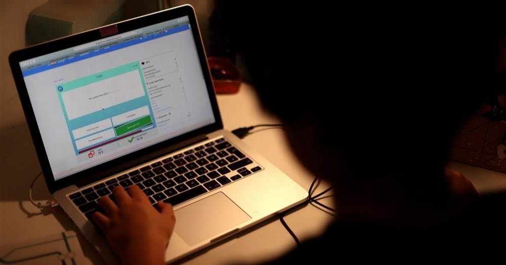 Prosječni zaposleni Europljanin 18 minuta dnevno provede na e-mailu