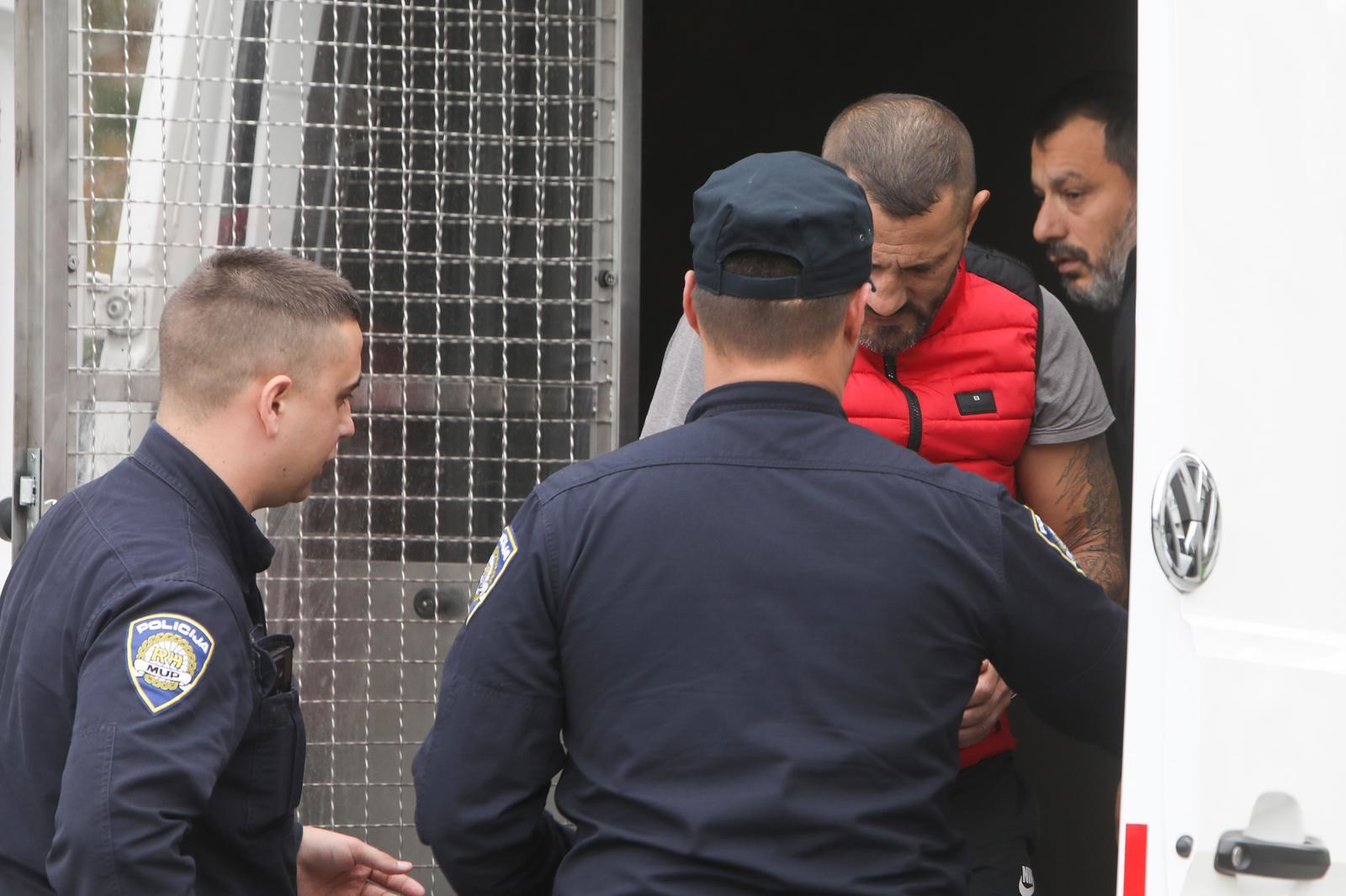 FOTO Ovo su osumnjičeni pljačkaši zaštitarskih kombija s novcem