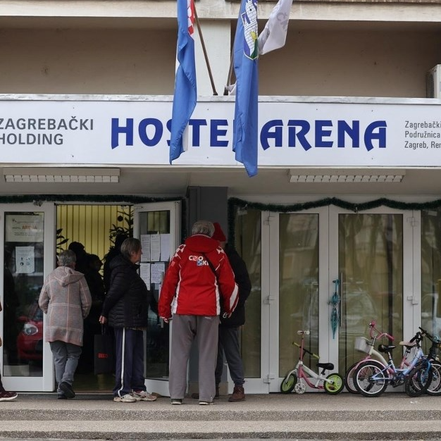 Ministarstvo: Grad mora smjestiti Zagrepčane iz Hostela Arena. Grad: To nije istina
