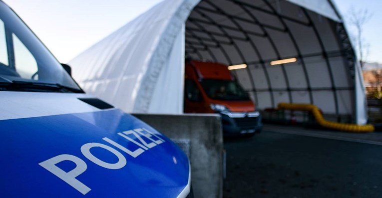 Njemačka uvodi kontrole na granicama s Poljskom i Češkom