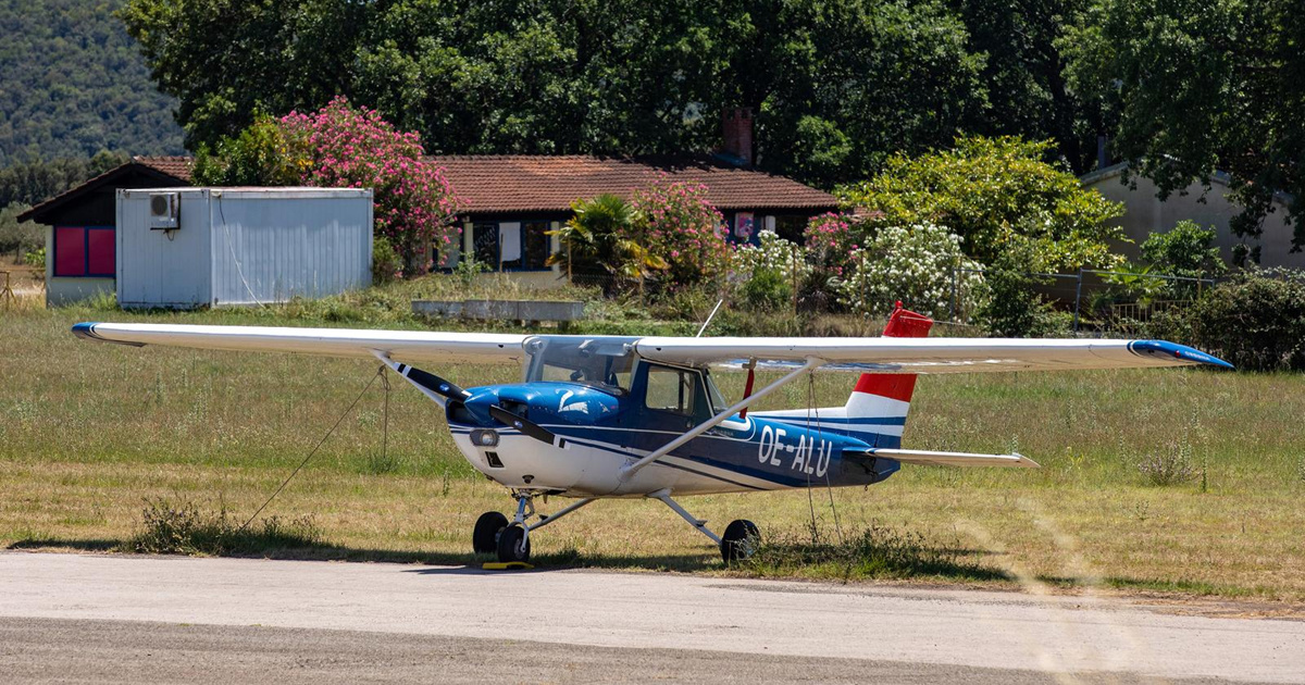 Aeroklub Vrsar: Zašto je aerodrom hitno zatvoren usred sezone?
