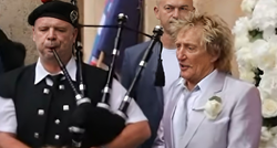 VIDEO Pogledajte trenutak kad je Rod Stewart zapjevao uz gajde nakon vjenčanja