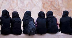 Moralna policija više neće loviti Iranke bez hidžaba. To će činiti nadzorne kamere