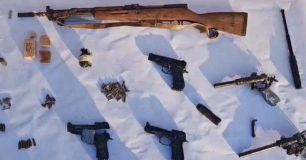 U Imotskom napao muškarca zbog droge, policija mu u kući našla arsenal oružja