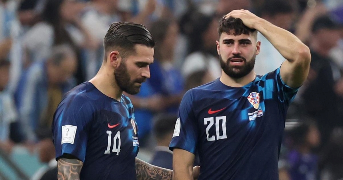 HNS je objavio fotografije uplakanih nogometaša uz snažnu poruku