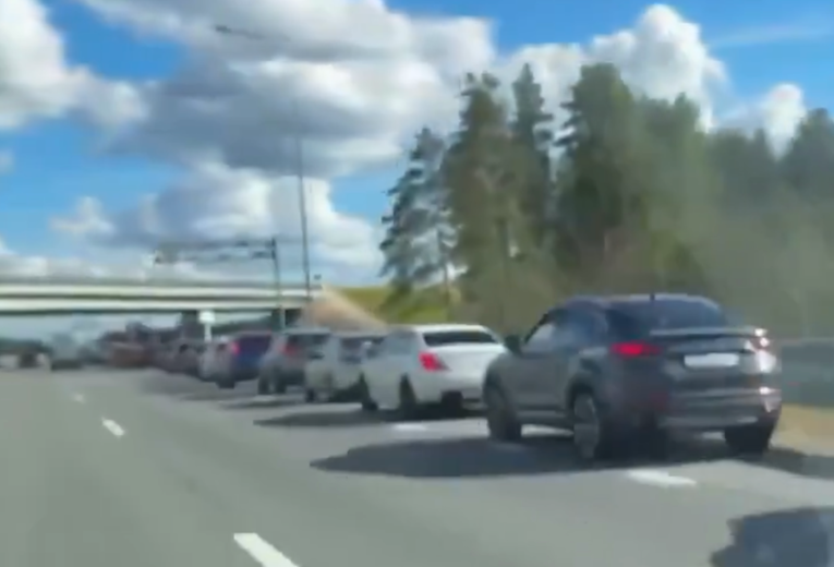Ovo nije Krim, nego autoput Moskva-St. Peterburg. "Ovo je tek početak, najgore stiže"