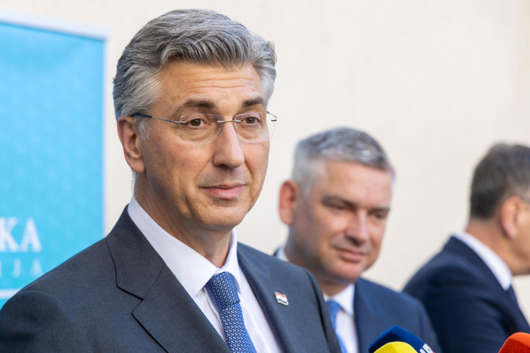Plenković: Gorivo će pojeftiniti